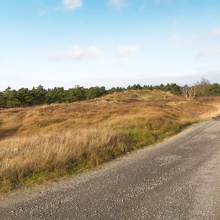 Nikoletta - 250m From The Sea By Interhome